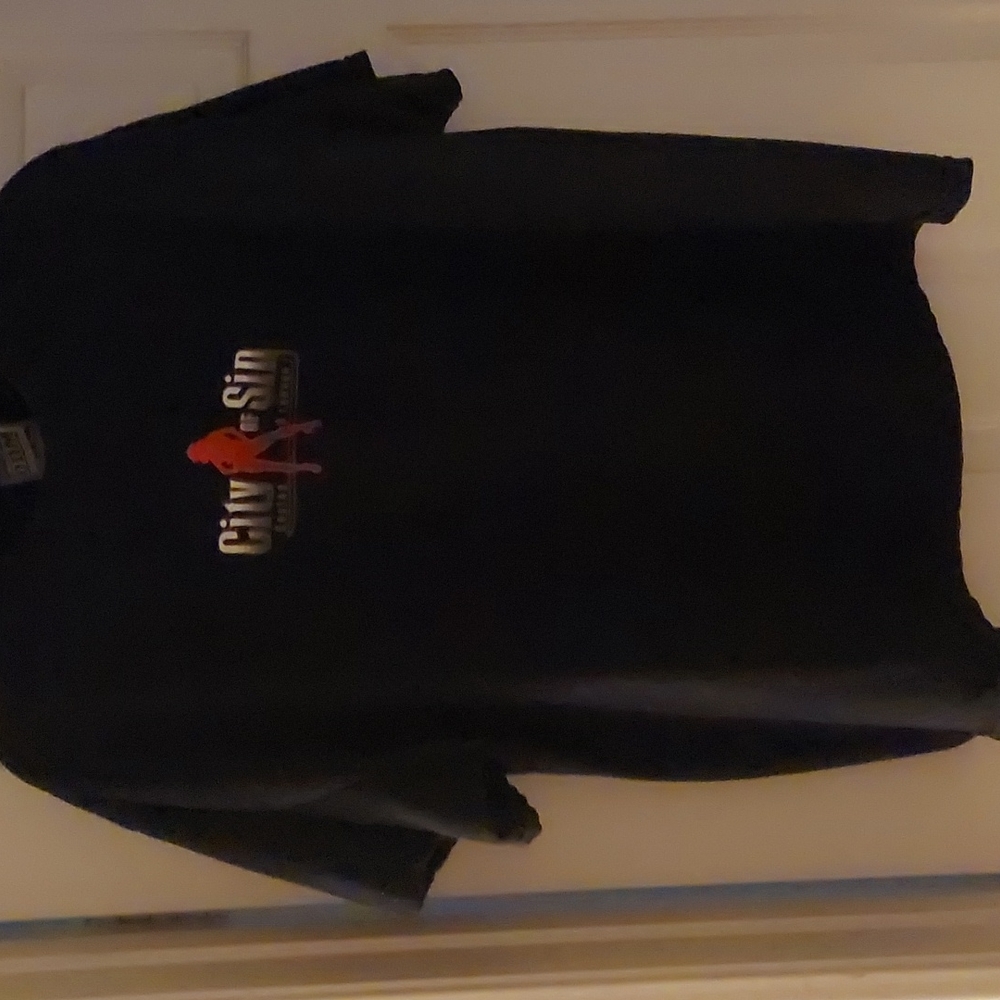 Mens XL Black City of Sin Las Vegas Tshirt